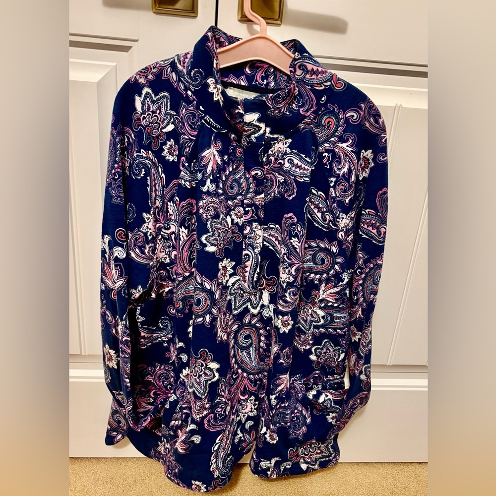 Talbots Blue and Pink Paisley Fleece pullover jacket, washable, front pockets